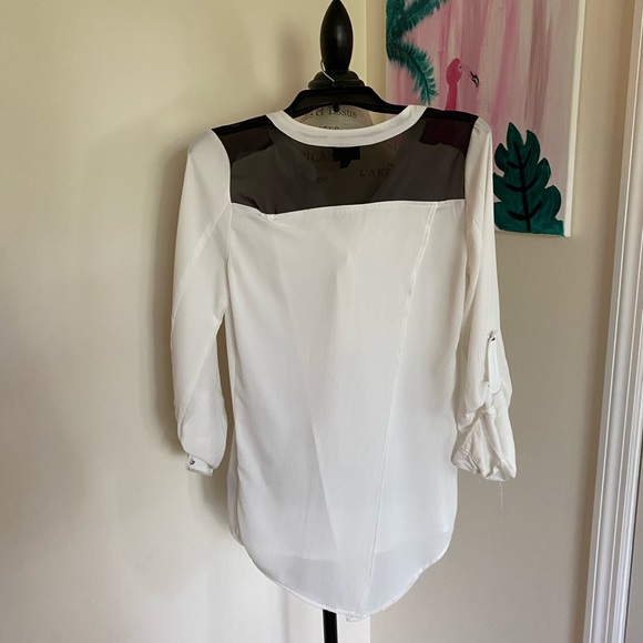 Top - Picture 3 of 5